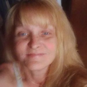 Meet your Posher, Tonya